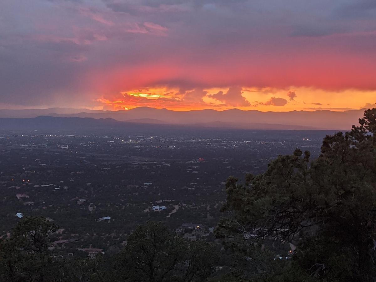 Santa Fe Ridgetop Retreat With 2 Hot Tubs And Views Exterior foto