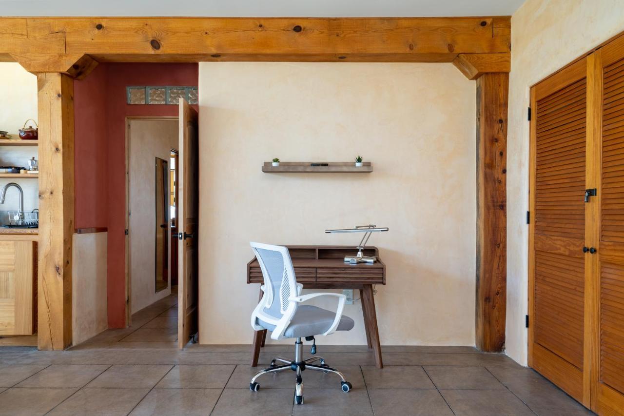 Santa Fe Ridgetop Retreat With 2 Hot Tubs And Views Exterior foto